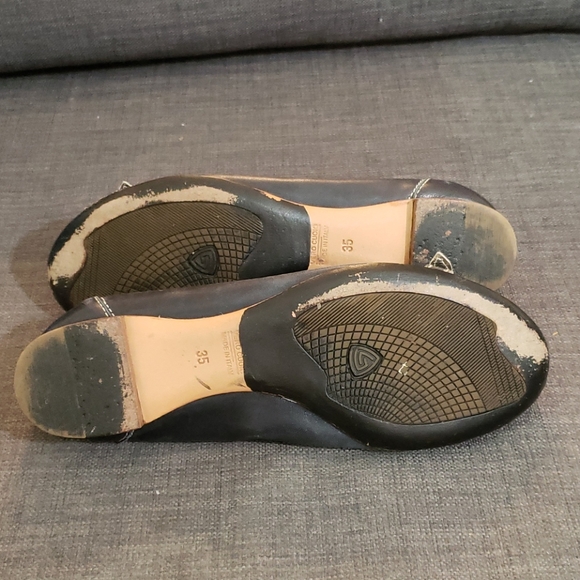 AGL Navy/Silver Toe Cap Flats - Picture 3 of 6